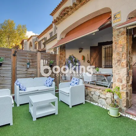 Holiday home Niu *